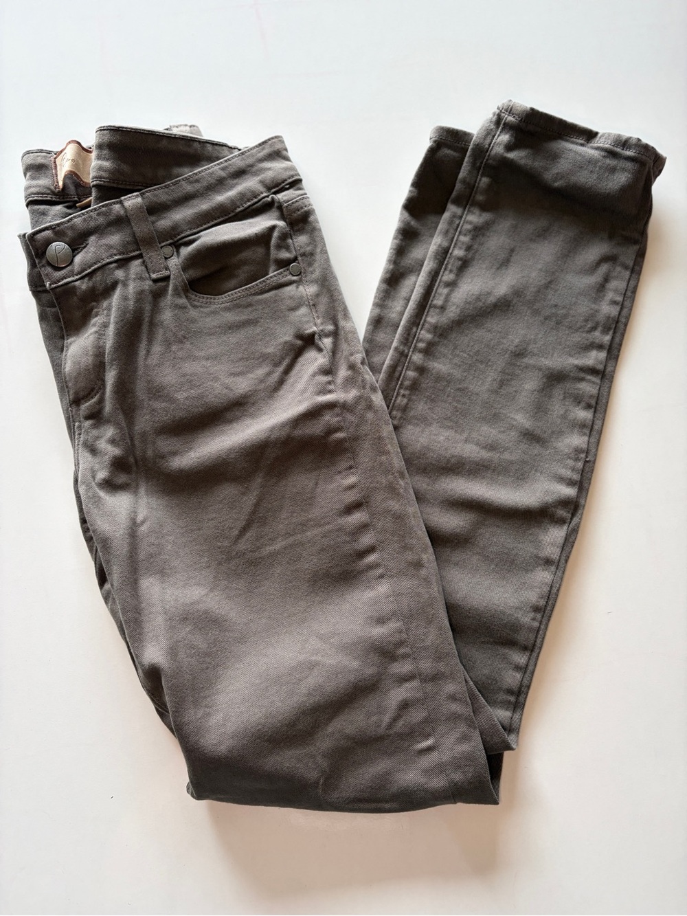 Paige denim dark grey skinny jeans women’s size 26 low rise 30” inseam